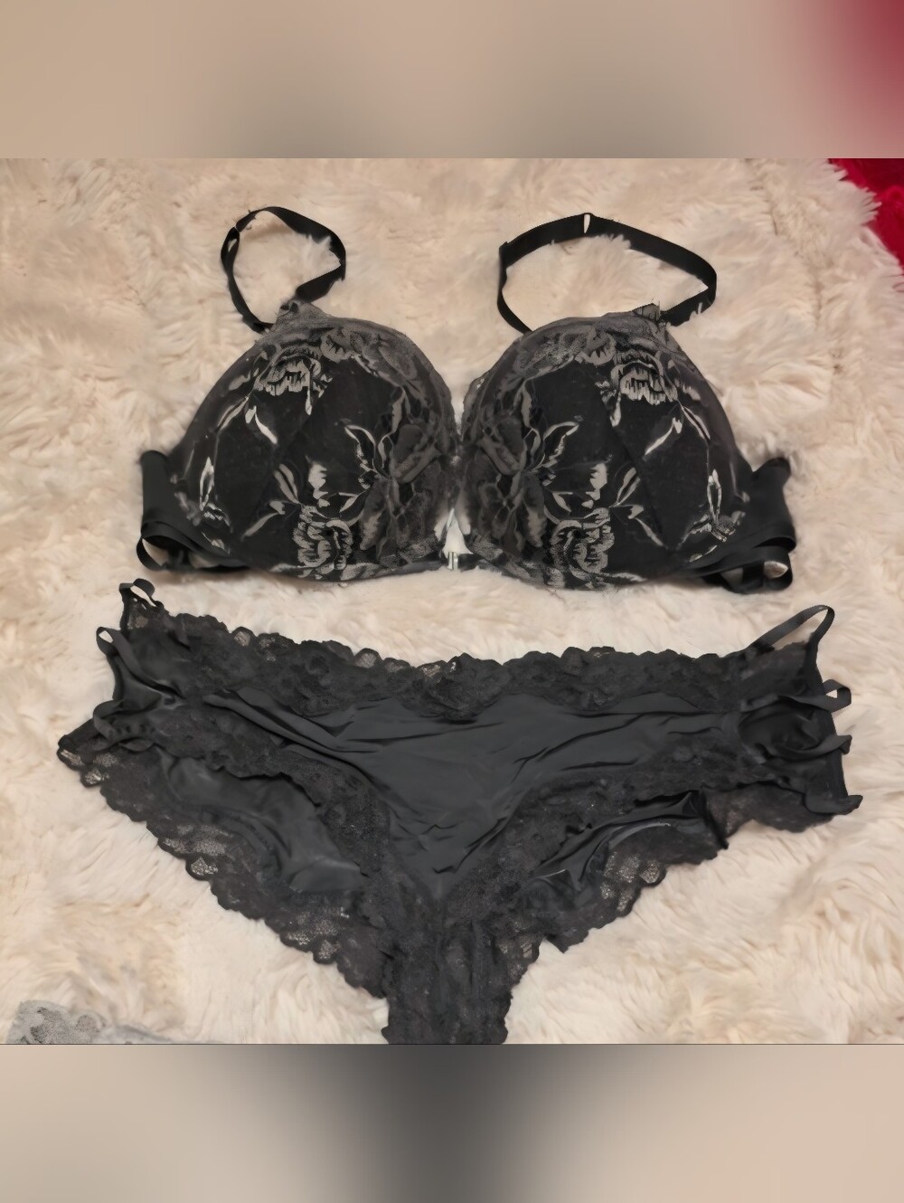 La SENZA Gray Floral Lace Push-Up Bra & Lace Bikini Set